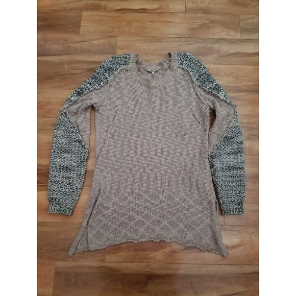 BKE deconstructed woman’s tunic sweater - Picture 7 of 13